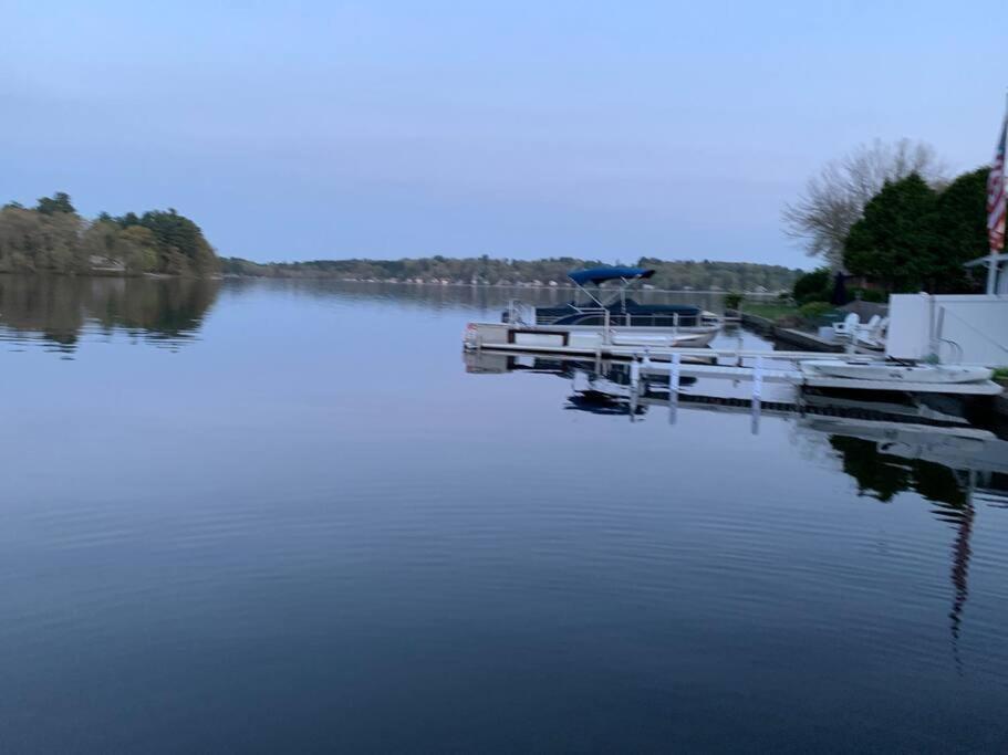 Lake Attitash Waterfront W/ Private Dock Amesbury Ngoại thất bức ảnh